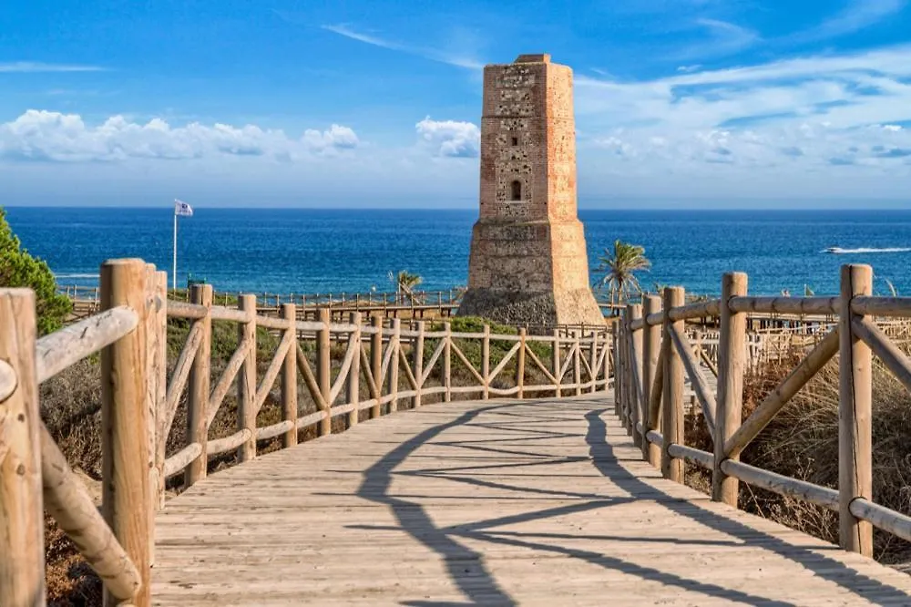 300M To The Beach ! Mijas Appartement